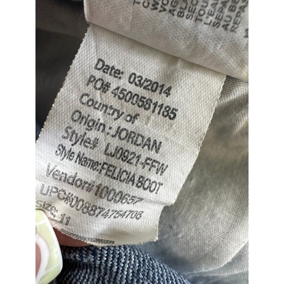 L.E.I. Junior's Felicia Low Rise Distressed Factory Faded Boot Denim Jeans 11 - Picture 7 of 7